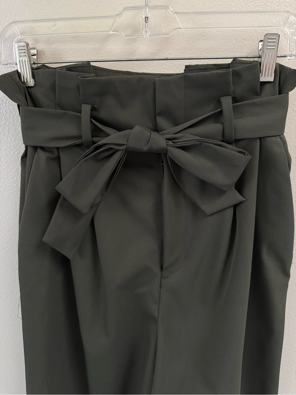 H&M Olive Green Paperbag Waist Trousers - Picture 3 of 5